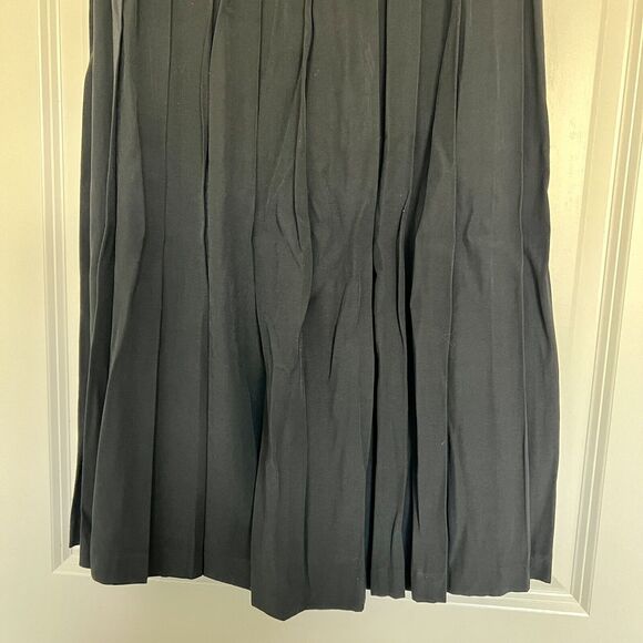 Jennifer Reed Concept Women Size Medium Solid Black Pleated Skirt A Line Modest - Picture 4 of 11